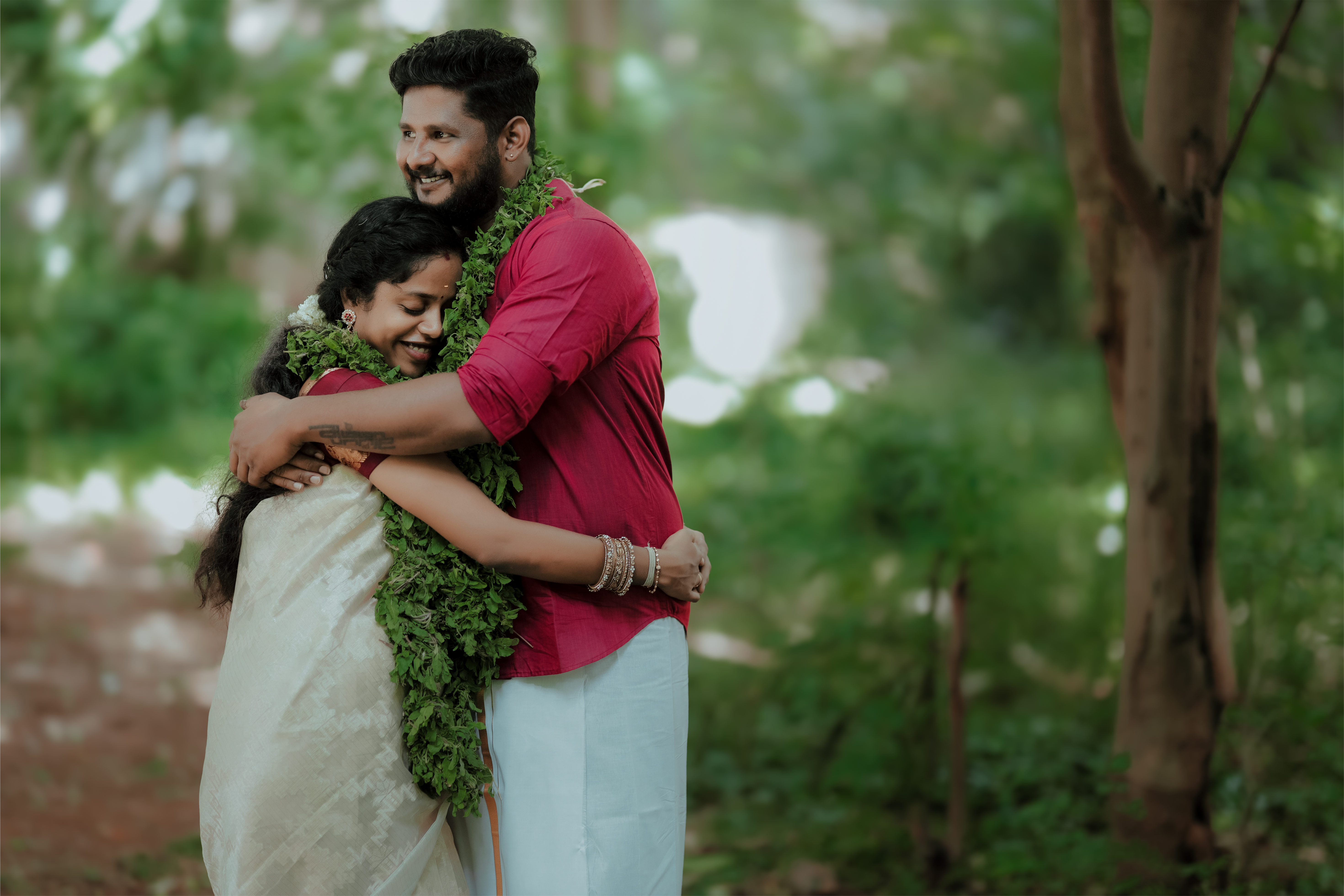Vikram & Divya — Couple Portraits in Kodaikanal